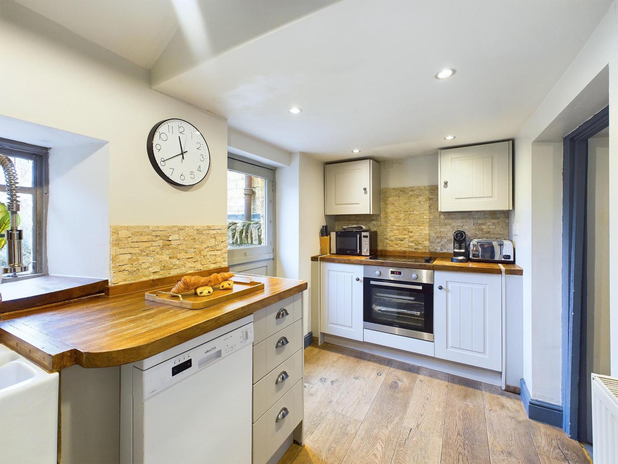 Cosy Cottage In Moreton-In-Marsh Exterior photo