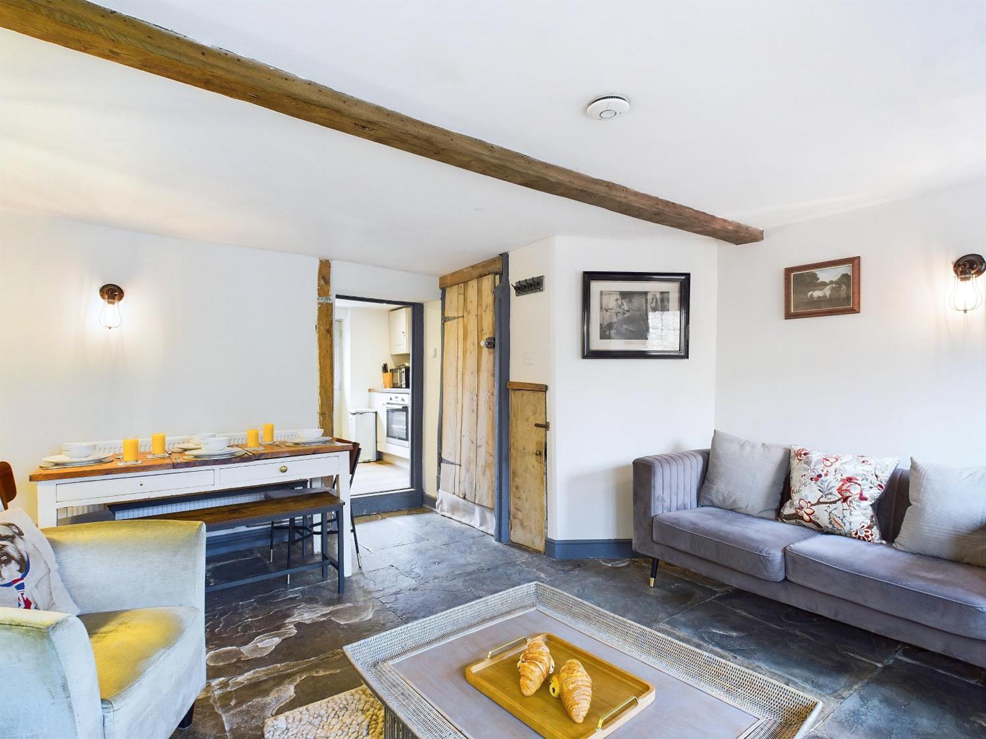 Cosy Cottage In Moreton-In-Marsh Exterior photo